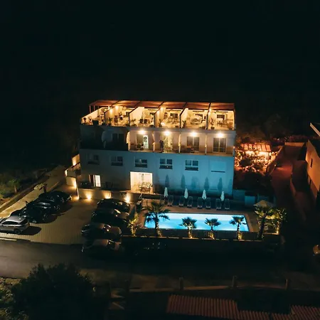 Amazing In Okrug Gornji