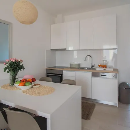 Amazing In Okrug Gornji Trogir