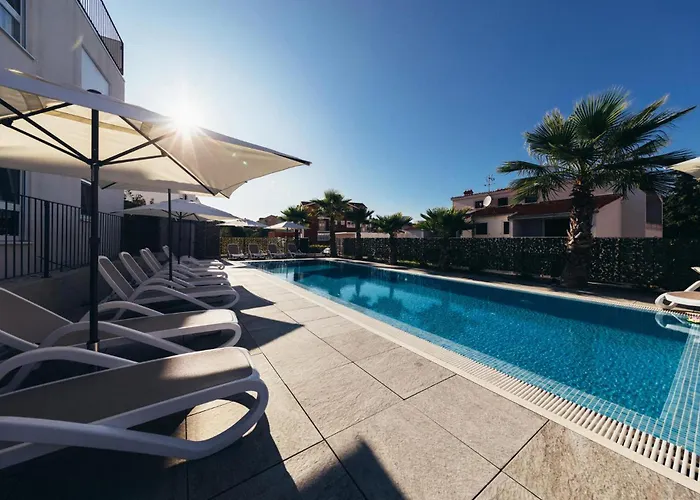 Amazing In Okrug Gornji Appartement