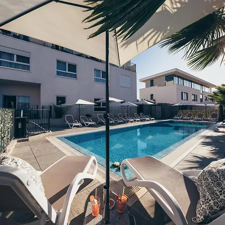 Amazing In Okrug Gornji Appartamento *