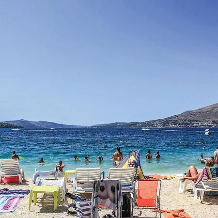 Amazing In Okrug Gornji